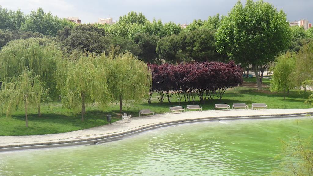 A Home In Barcelona Phòng bức ảnh